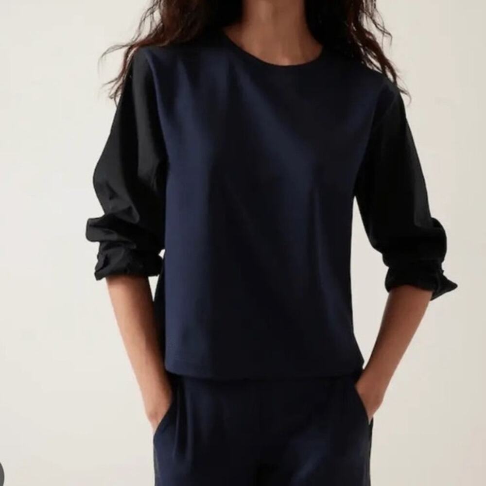 ATHLETA Top Size Small Harlow Hybrid Navy Black Athleisure Casual Work Office